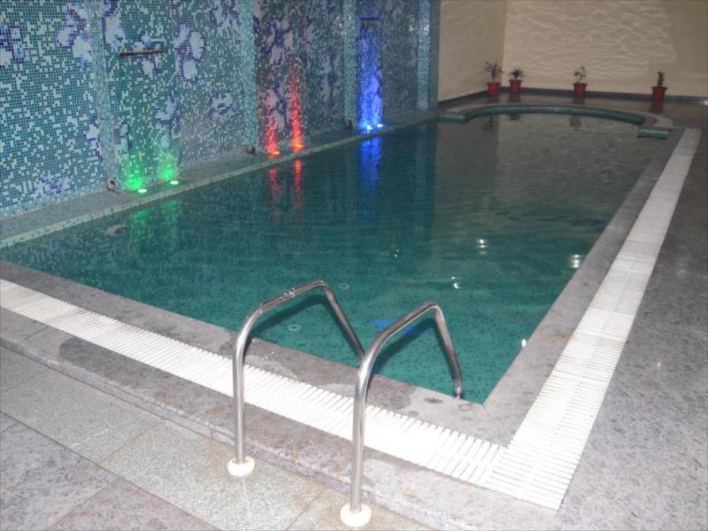 La Silver Leaf Hotel Nawāshahr Exterior foto